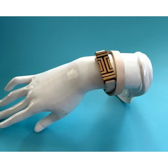 Tory Burch Womens Double Wrap Bracelet Beige Leather & Gold-Tone Metal - Picture 7 of 7